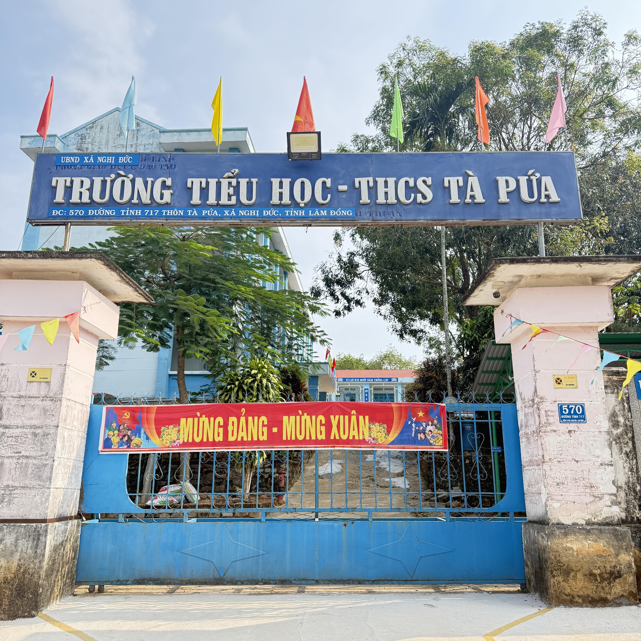 Giới thiệu về Chi bộ Trường TH - THCS Tà Pứa